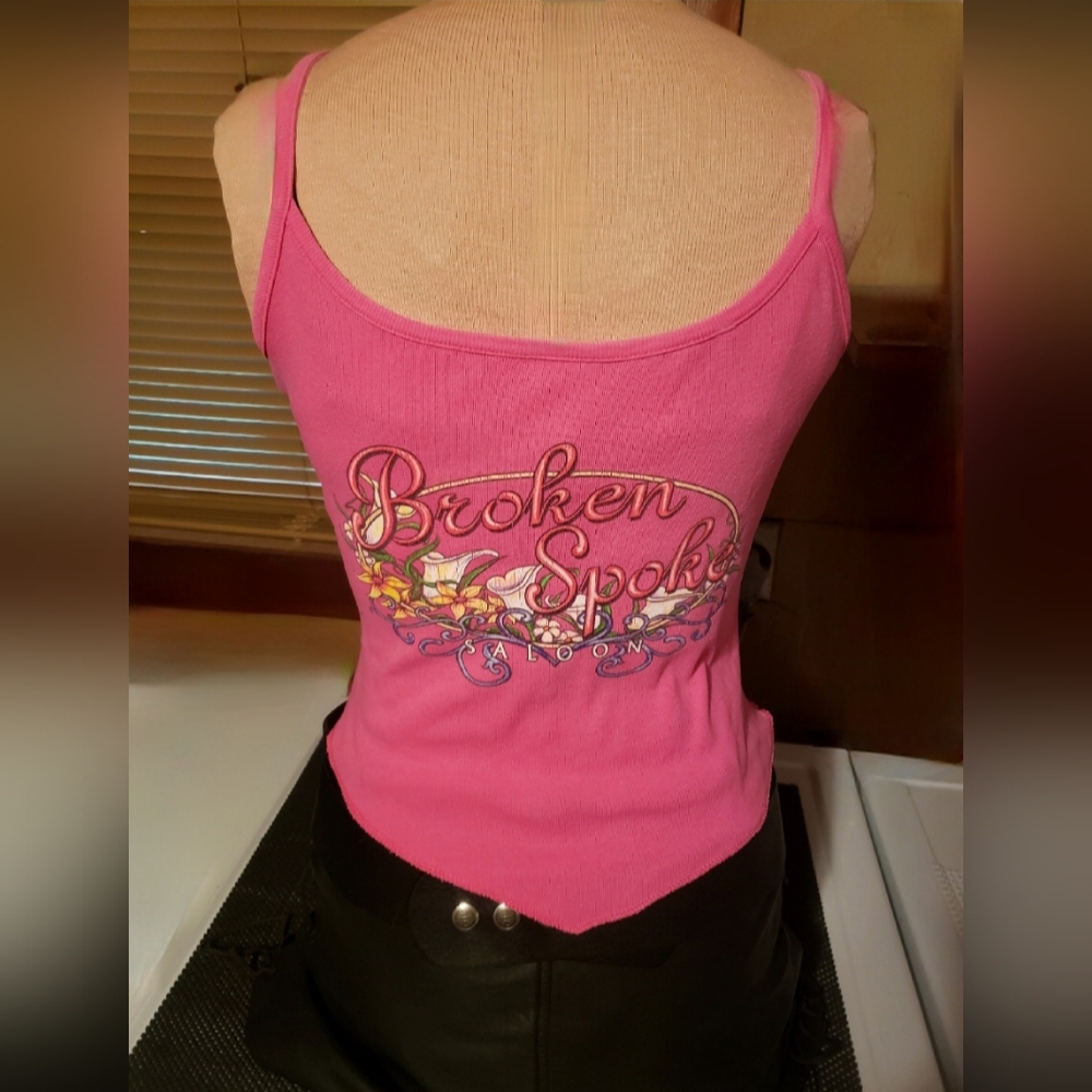 Vtg Y2K pink Broken Spoke saloon embroidered graphic cut out handkerchief tank M - Picture 9 of 17
